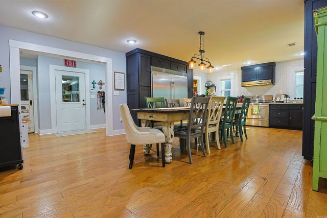 688 County Road 461, Jonesboro, AR 72404