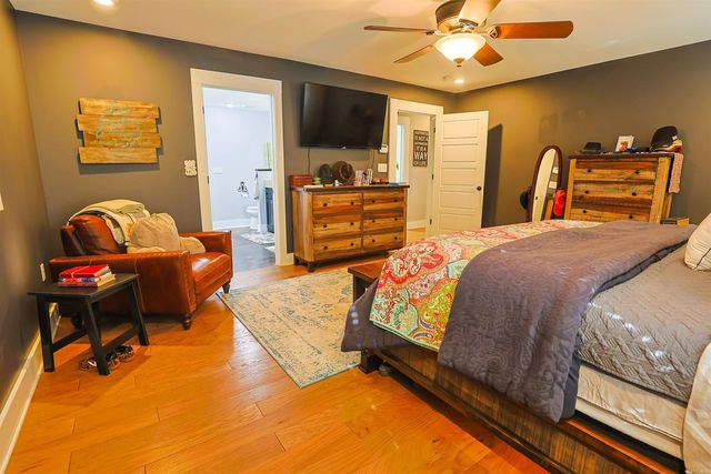 688 County Road 461, Jonesboro, AR 72404