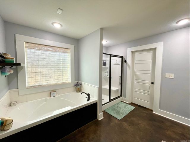 688 County Road 461, Jonesboro, AR 72404