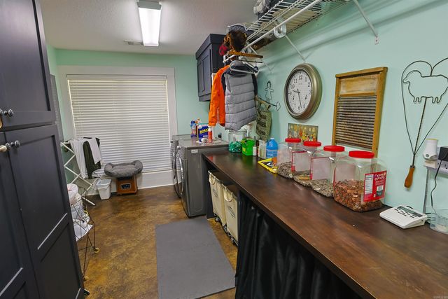 688 County Road 461, Jonesboro, AR 72404
