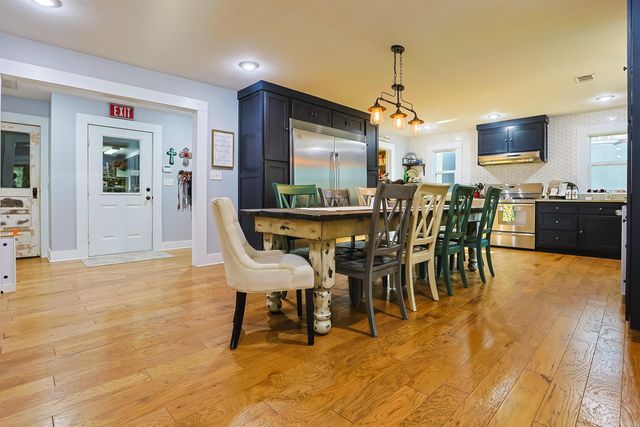 688 County Road 461, Jonesboro, AR 72404