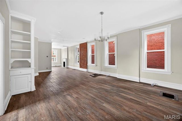 3112 Wyoming Street, St Louis, MO 63118
