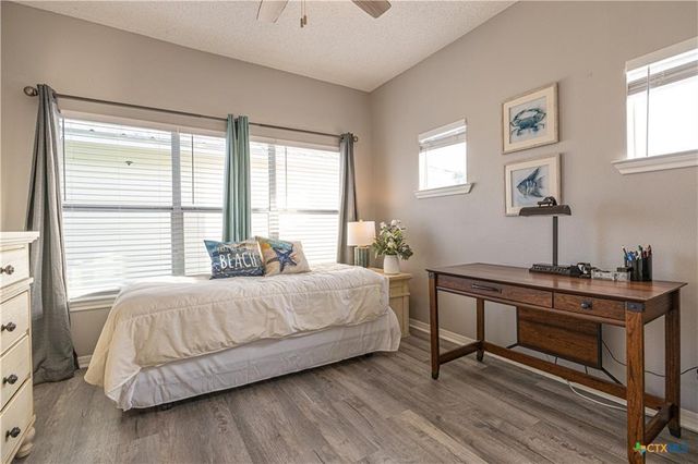 106 Clement Cove, Port Lavaca, TX 77979