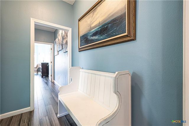 106 Clement Cove, Port Lavaca, TX 77979