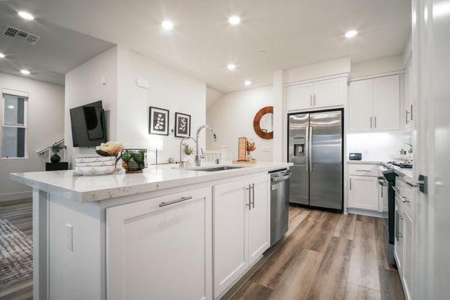 3713 Vision Common 1007, Fremont, CA 94538