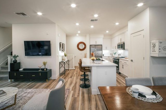 3713 Vision Common 1007, Fremont, CA 94538