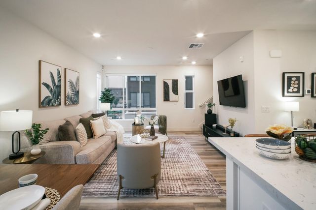 3713 Vision Common 1007, Fremont, CA 94538