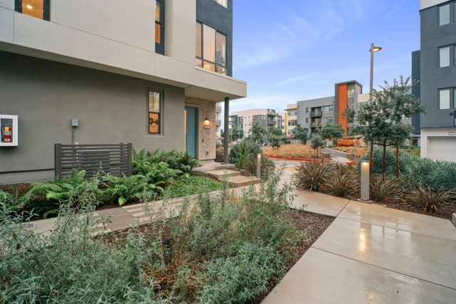 3713 Vision Common 1007, Fremont, CA 94538