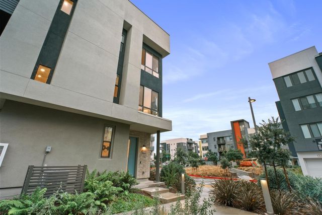 3713 Vision Common 1007, Fremont, CA 94538