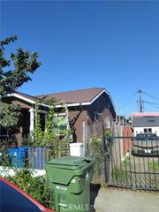 113 W 66 ST, Los Angeles, CA 90003