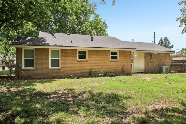 1229 Westlawn Drive, Norman, OK 73069