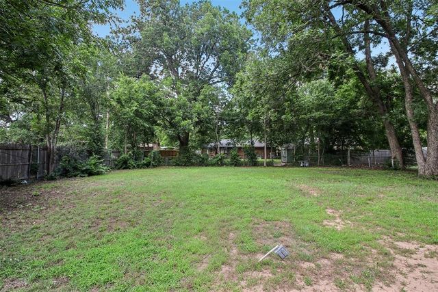 1229 Westlawn Drive, Norman, OK 73069
