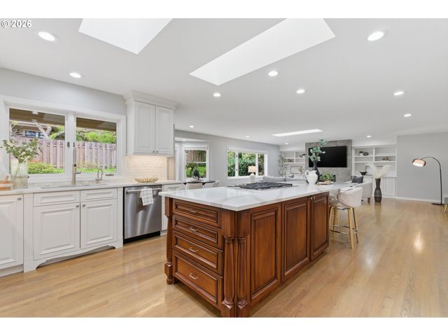 13623 Sw TARLETON Ct, Tigard, OR 97224