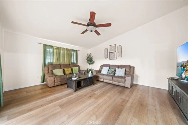 691 S Sally Lee Ave, Azusa, CA 91702