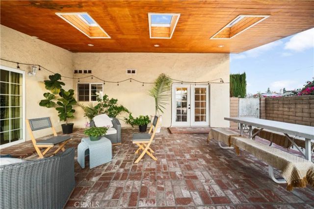 691 S Sally Lee Ave, Azusa, CA 91702