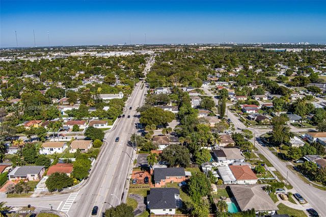 16901 NE 6th Ave, North Miami Beach, FL 33162