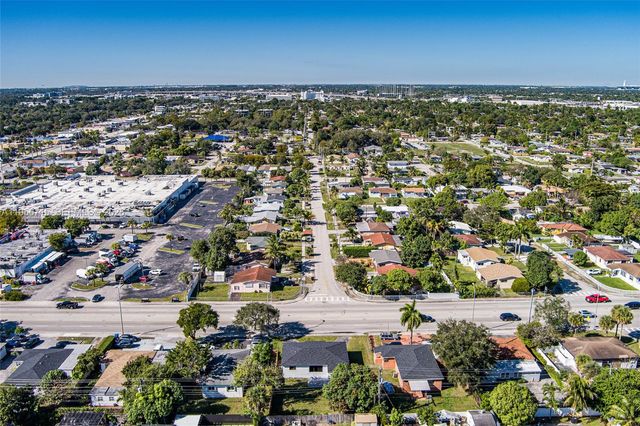 16901 NE 6th Ave, North Miami Beach, FL 33162