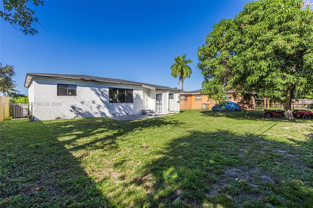 16901 NE 6th Ave, North Miami Beach, FL 33162