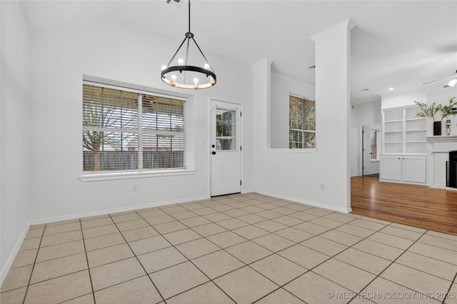 4743 Sunview Court, Bartlesville, OK 74006