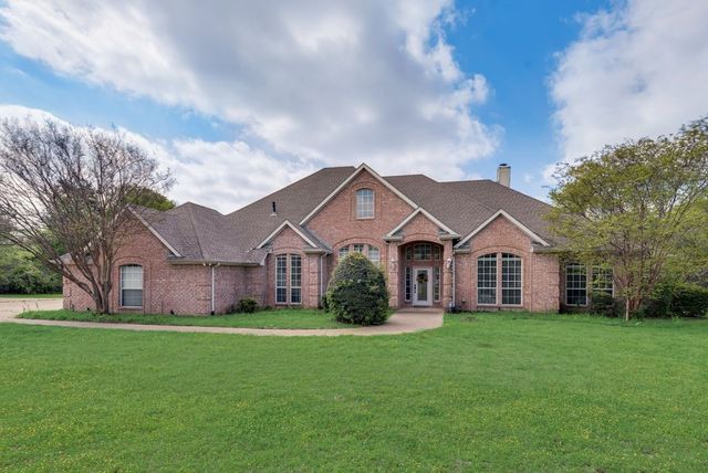 102 Dobbs Road, Lake Dallas, TX 76208