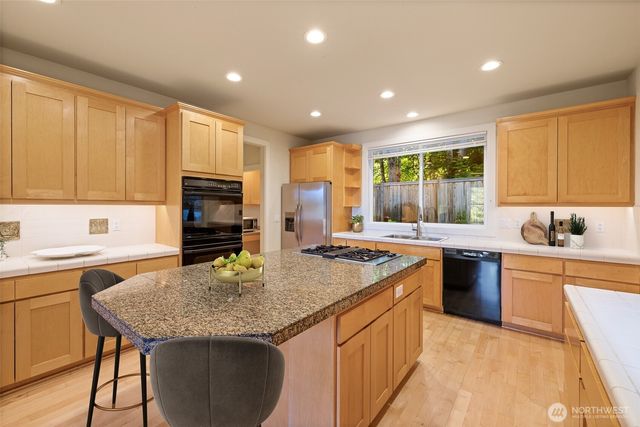 6082 167th Avenue SE, Bellevue, WA 98006