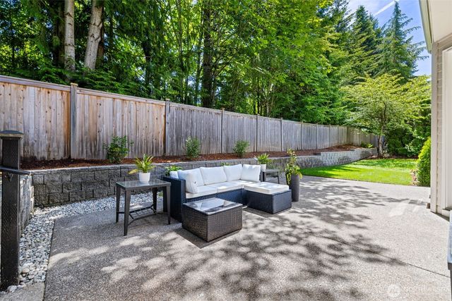 6082 167th Avenue SE, Bellevue, WA 98006