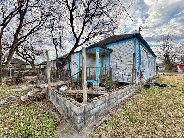 1711 N J Street, Fort Smith, AR 72901