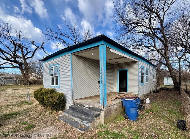 1711 N J Street, Fort Smith, AR 72901