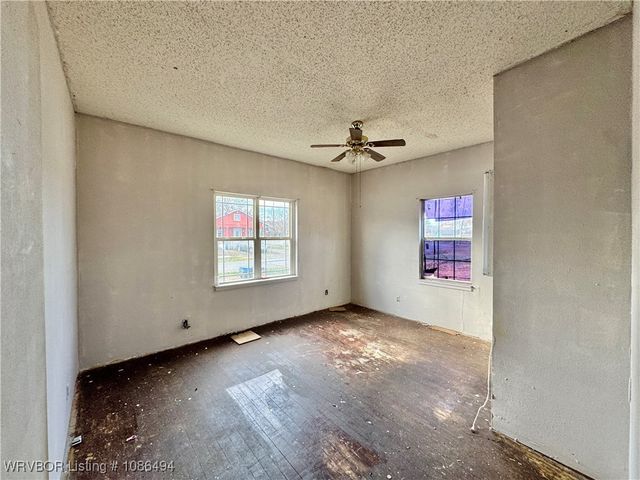 1711 N J Street, Fort Smith, AR 72901