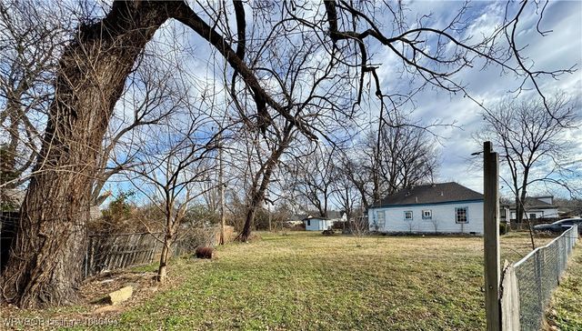 1711 N J Street, Fort Smith, AR 72901