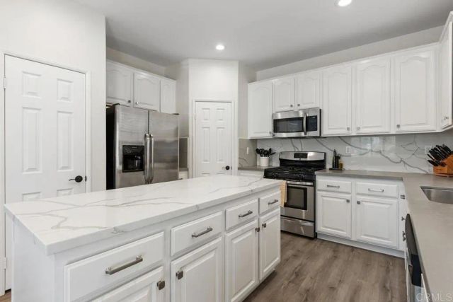 7373 Seafarer Place, Carlsbad, CA 92011