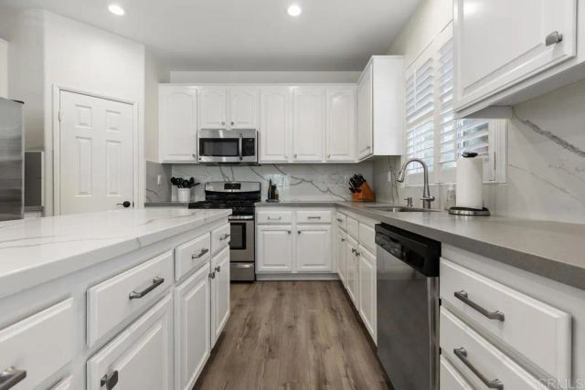 7373 Seafarer Place, Carlsbad, CA 92011