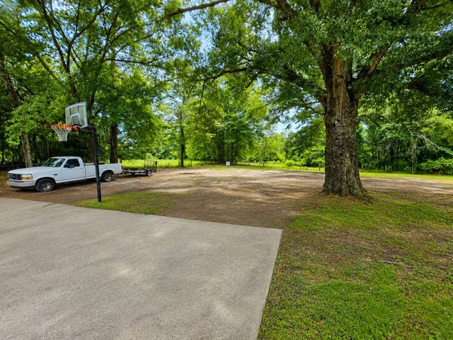 6515 Psalmond Road, Midland, GA 31820