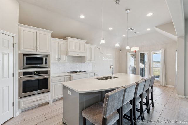 22263 E 115th Place S, Broken Arrow, OK 74014