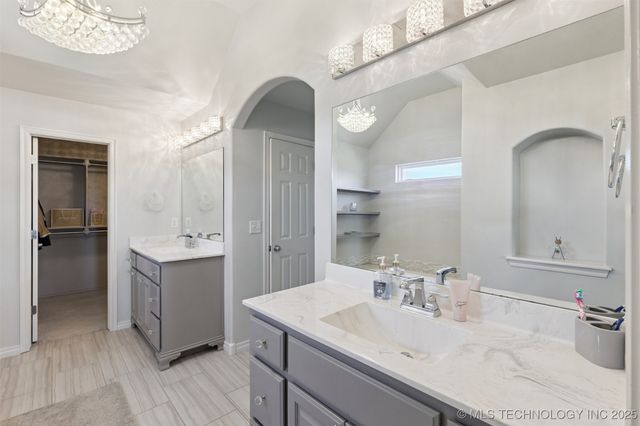 22263 E 115th Place S, Broken Arrow, OK 74014