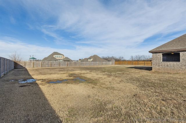 22263 E 115th Place S, Broken Arrow, OK 74014