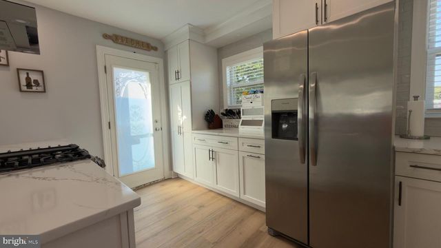 3019 VISTA ST, Philadelphia, PA 19152