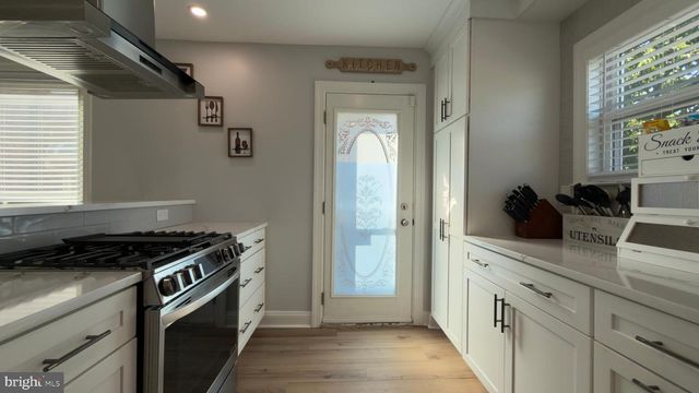 3019 VISTA ST, Philadelphia, PA 19152
