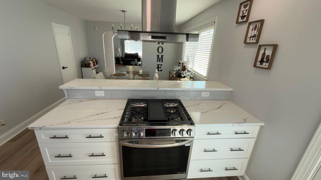 3019 VISTA ST, Philadelphia, PA 19152