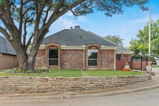 8115 Old Moss Road, Dallas, TX 75231