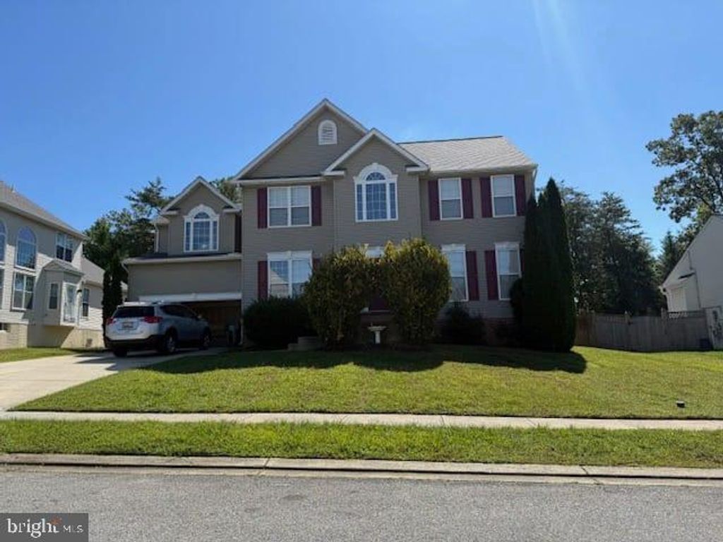 202 WILLIAMSBURG CIR, La Plata, MD 20646
