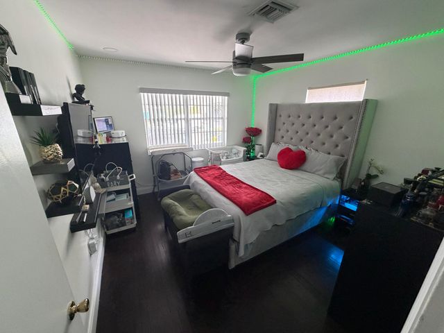 417 N F Street, Lake Worth Beach, FL 33460