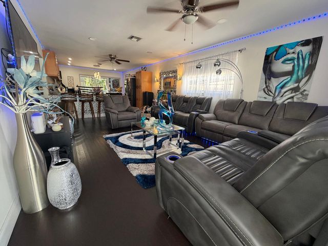 417 N F Street, Lake Worth Beach, FL 33460
