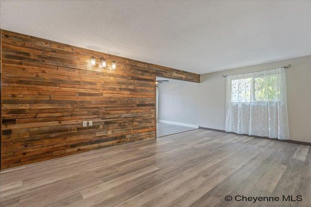 4508 E 10TH ST, Cheyenne, WY 82001