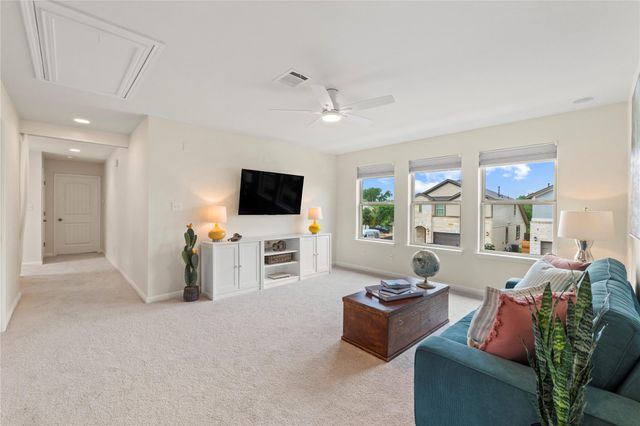 266 Diamond Point DR, Dripping Springs, TX 78620