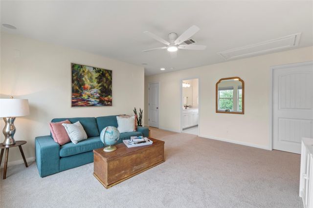 266 Diamond Point DR, Dripping Springs, TX 78620