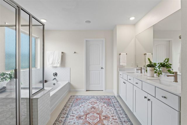 266 Diamond Point DR, Dripping Springs, TX 78620