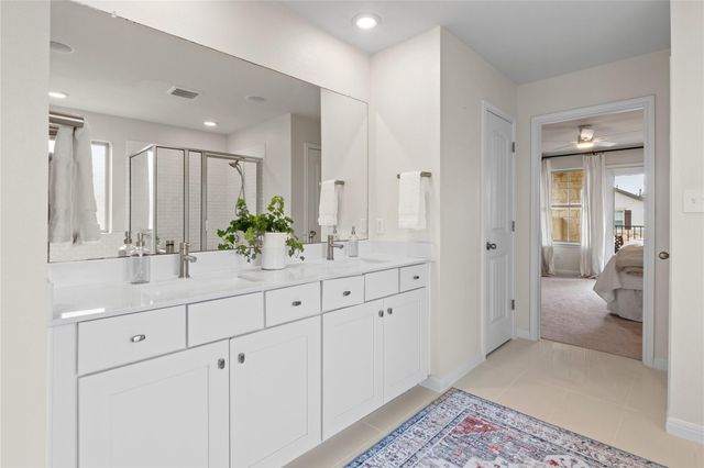 266 Diamond Point DR, Dripping Springs, TX 78620