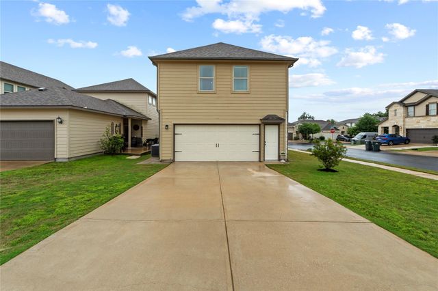 266 Diamond Point DR, Dripping Springs, TX 78620