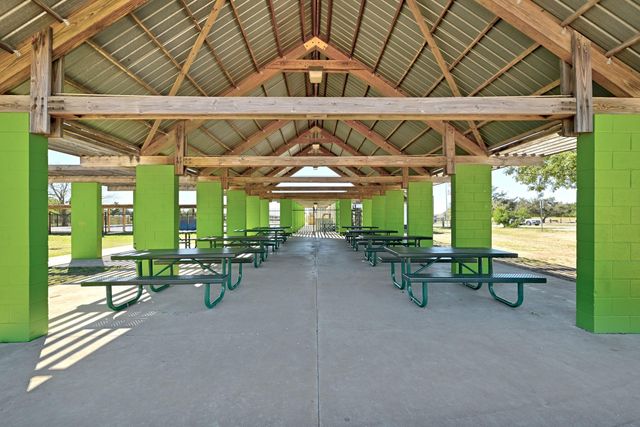 266 Diamond Point DR, Dripping Springs, TX 78620